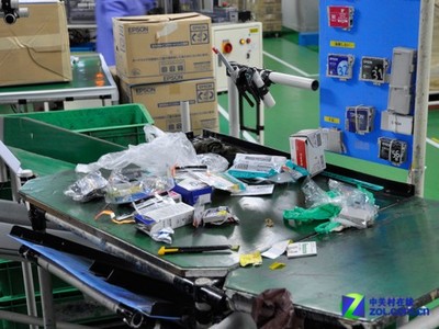 從廢棄到新生 探訪愛(ài)普生原料再生車間，解碼日用雜品零售的綠色循環(huán)